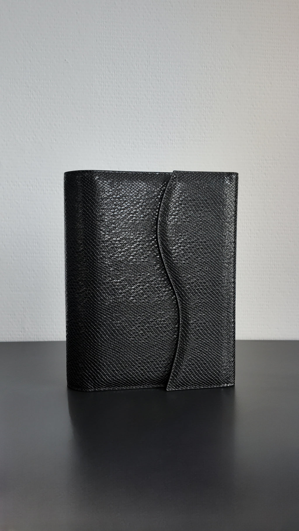 Ringbuch A5 Flap Line | Reduzierte Kollektion