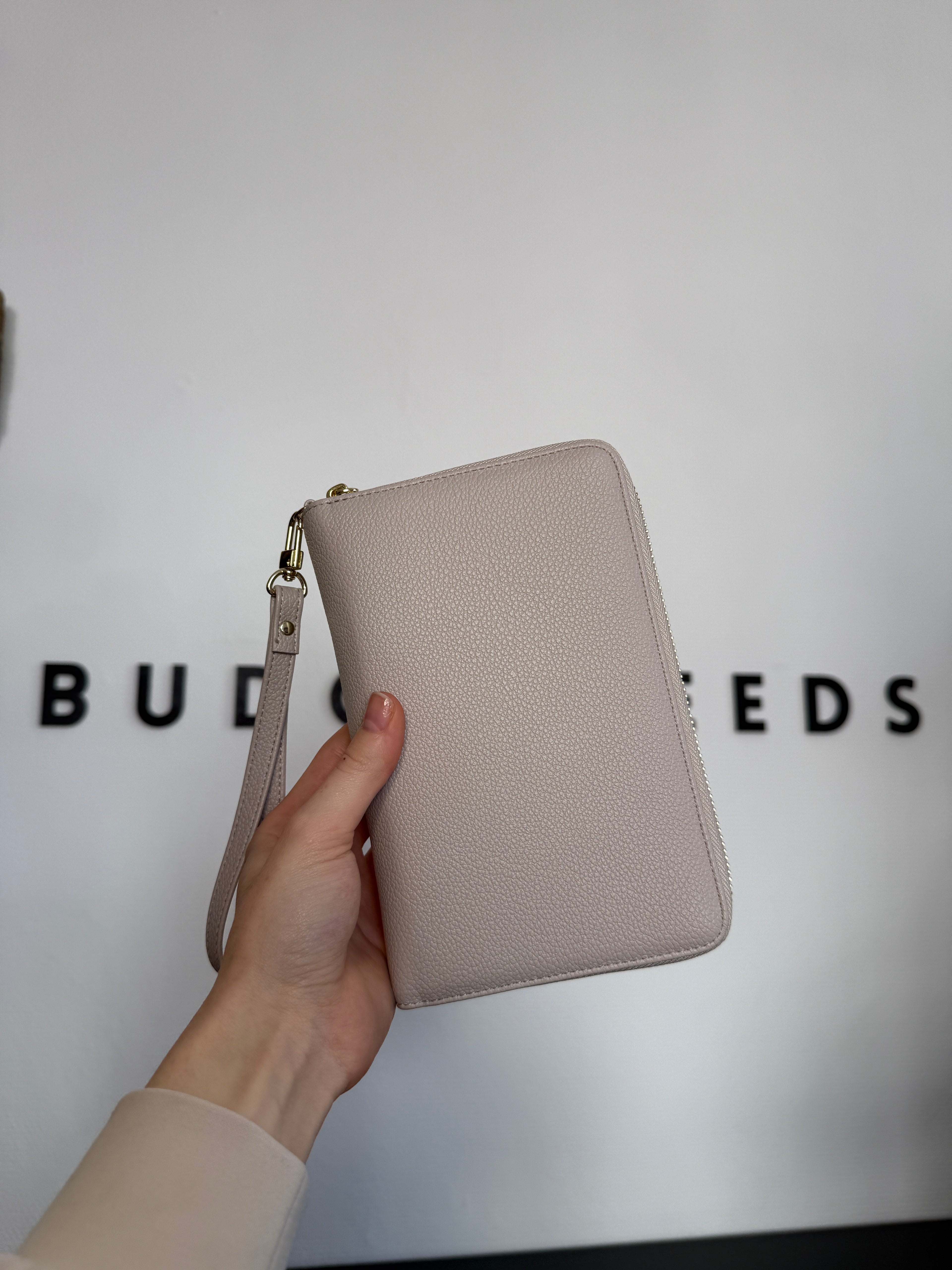 Daily A6 Zip Ringbuch