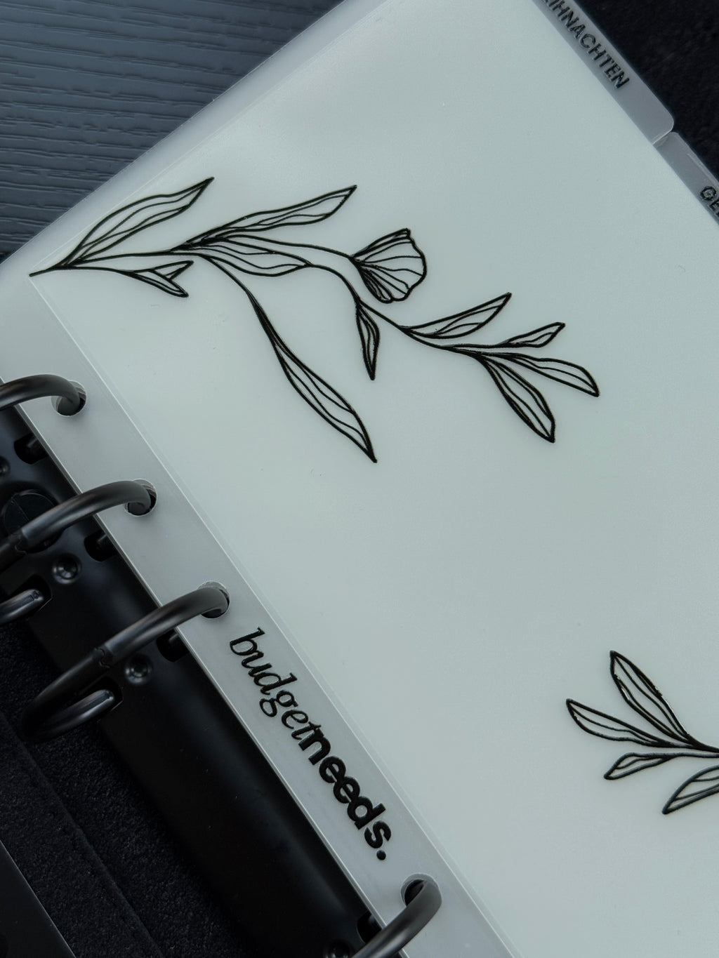 Personalisierter Umschlag PREMIUM| Tab BLACK FLOWER