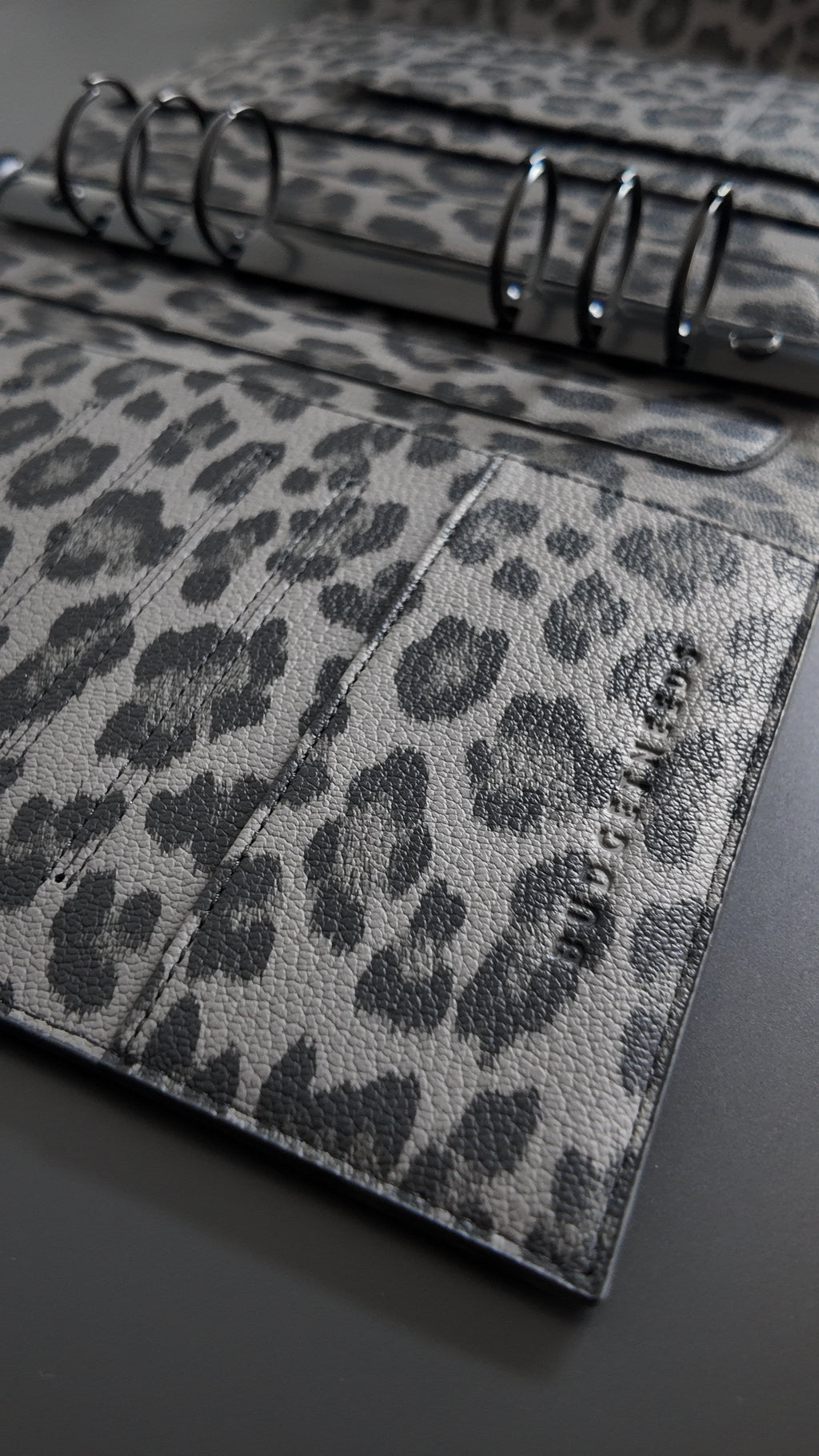 Ringbuch A5 Flap Line | Reduzierte Kollektion