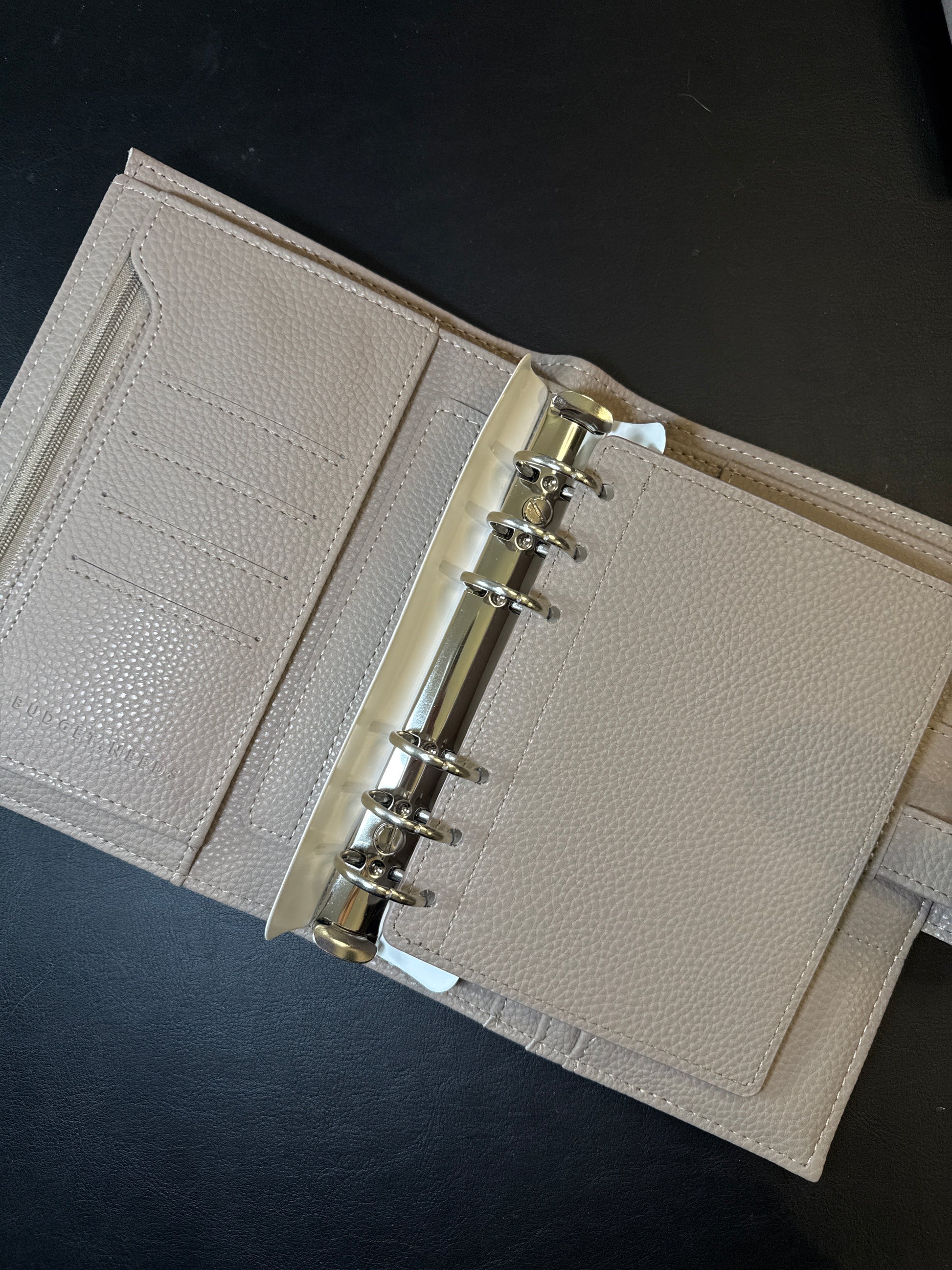 BWARE Premium Ringbuch A6 2.0