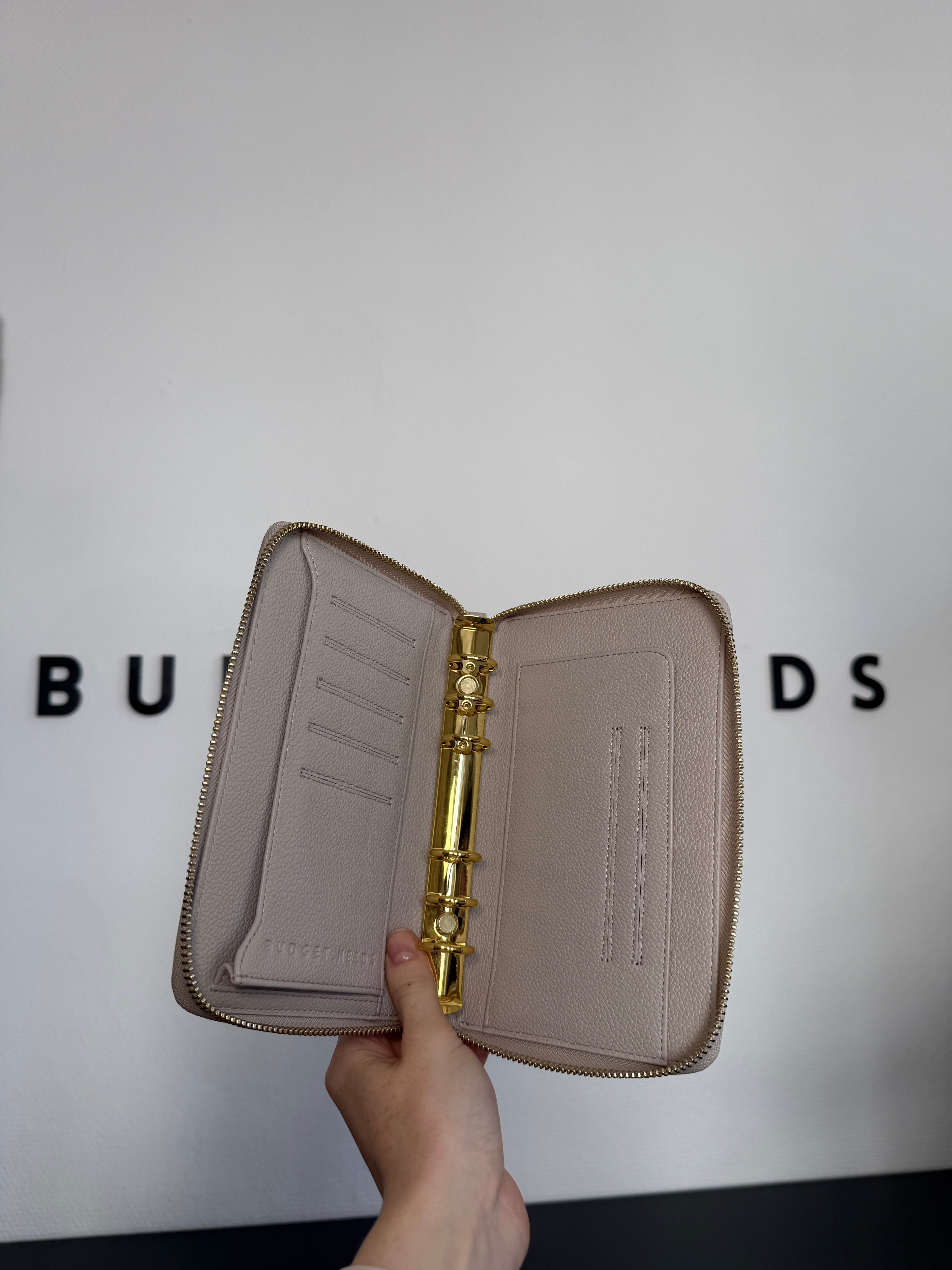 Daily A6 Zip Ringbuch