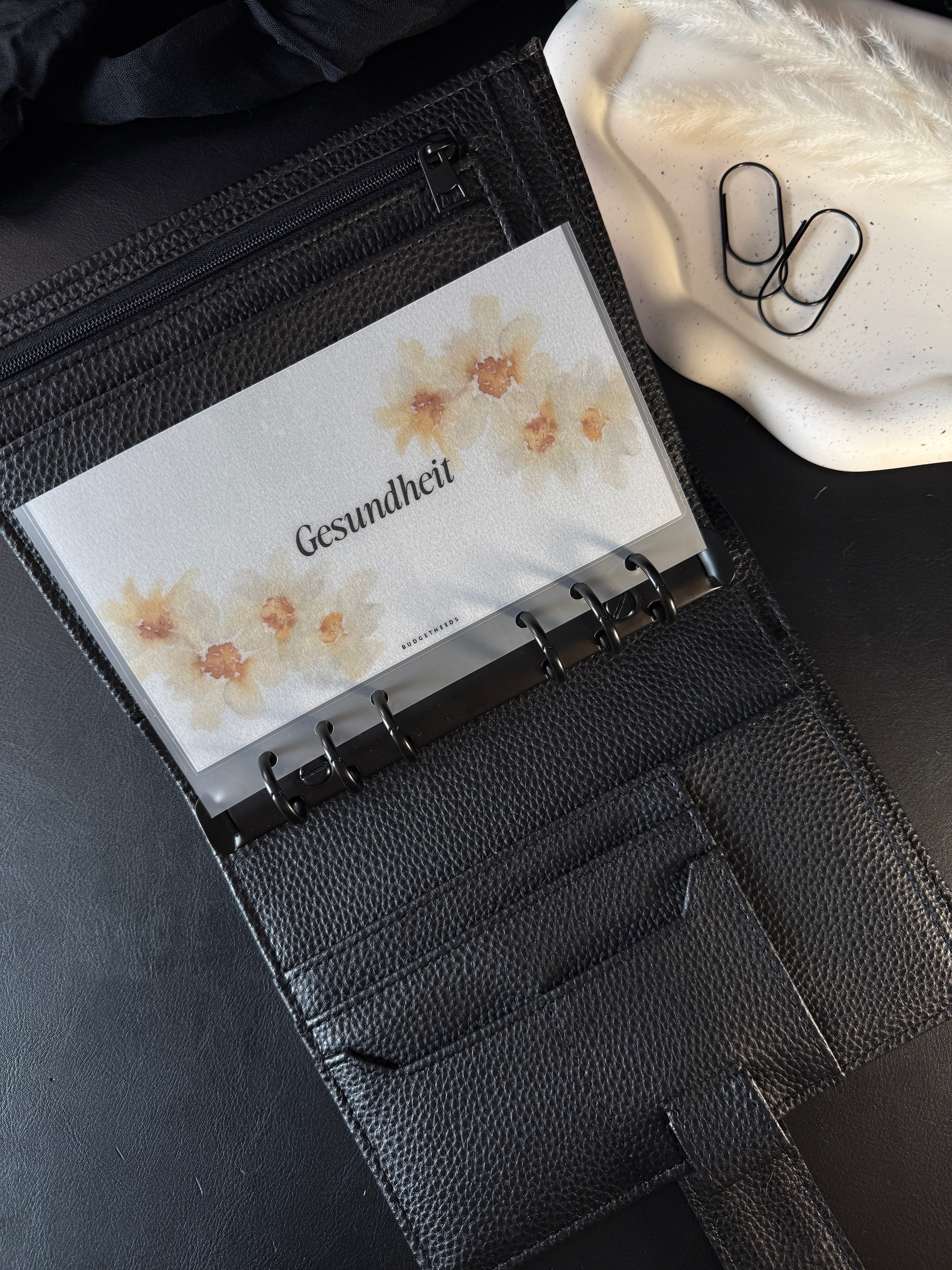 Cover PREMIUM | matte | DAISY