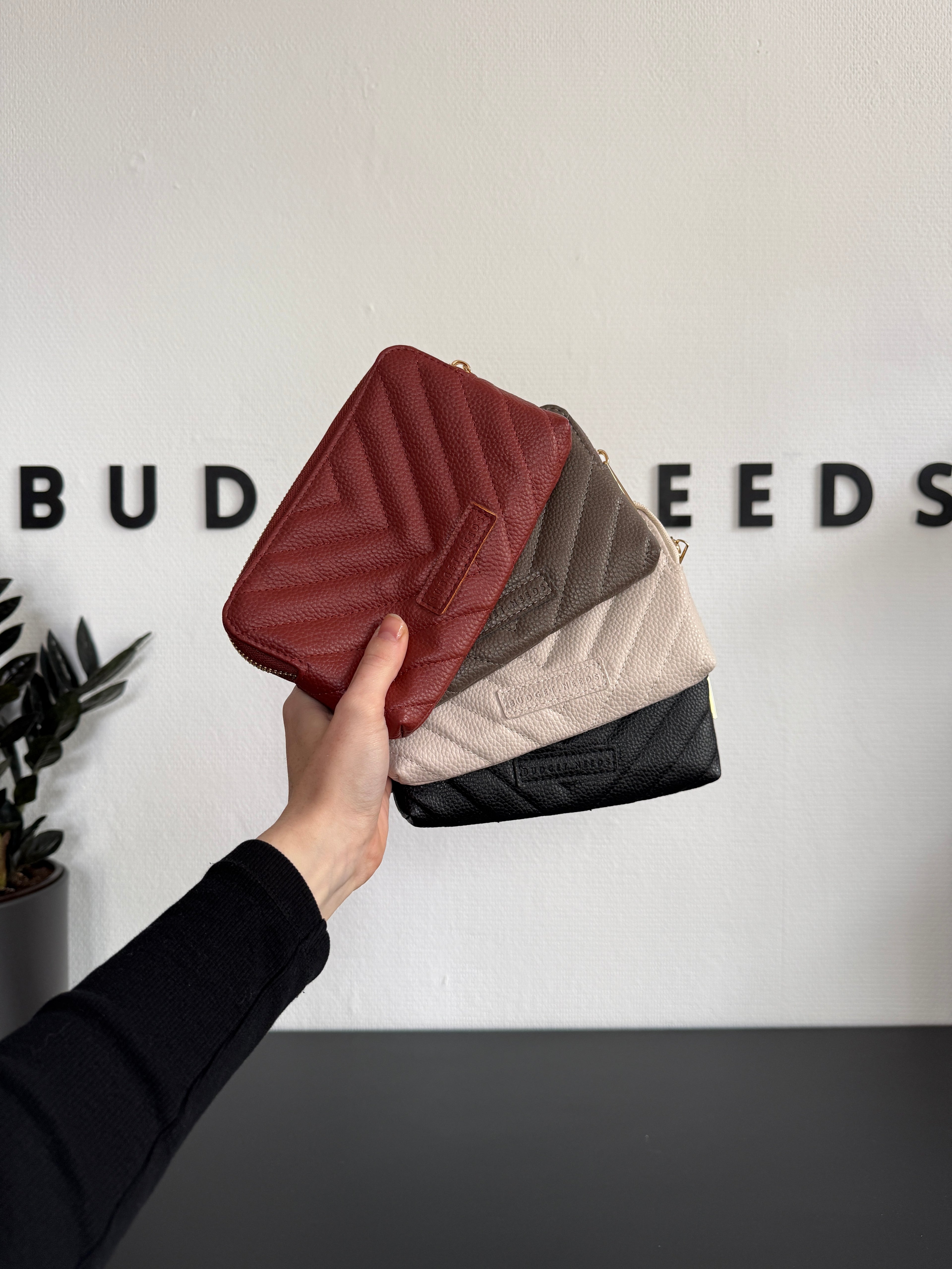 Zipper Pouch