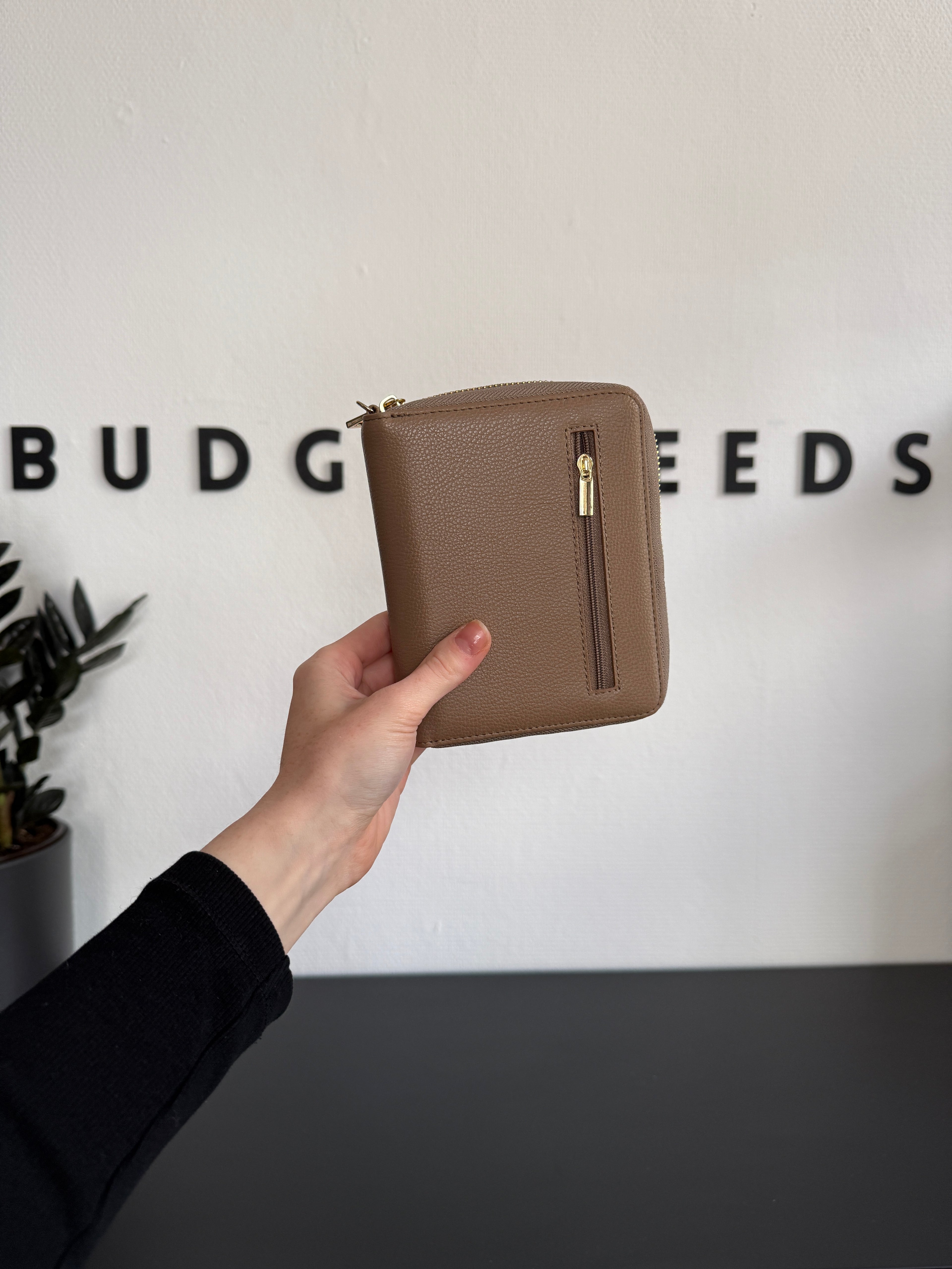 Daily A7 Zip Ring Binder