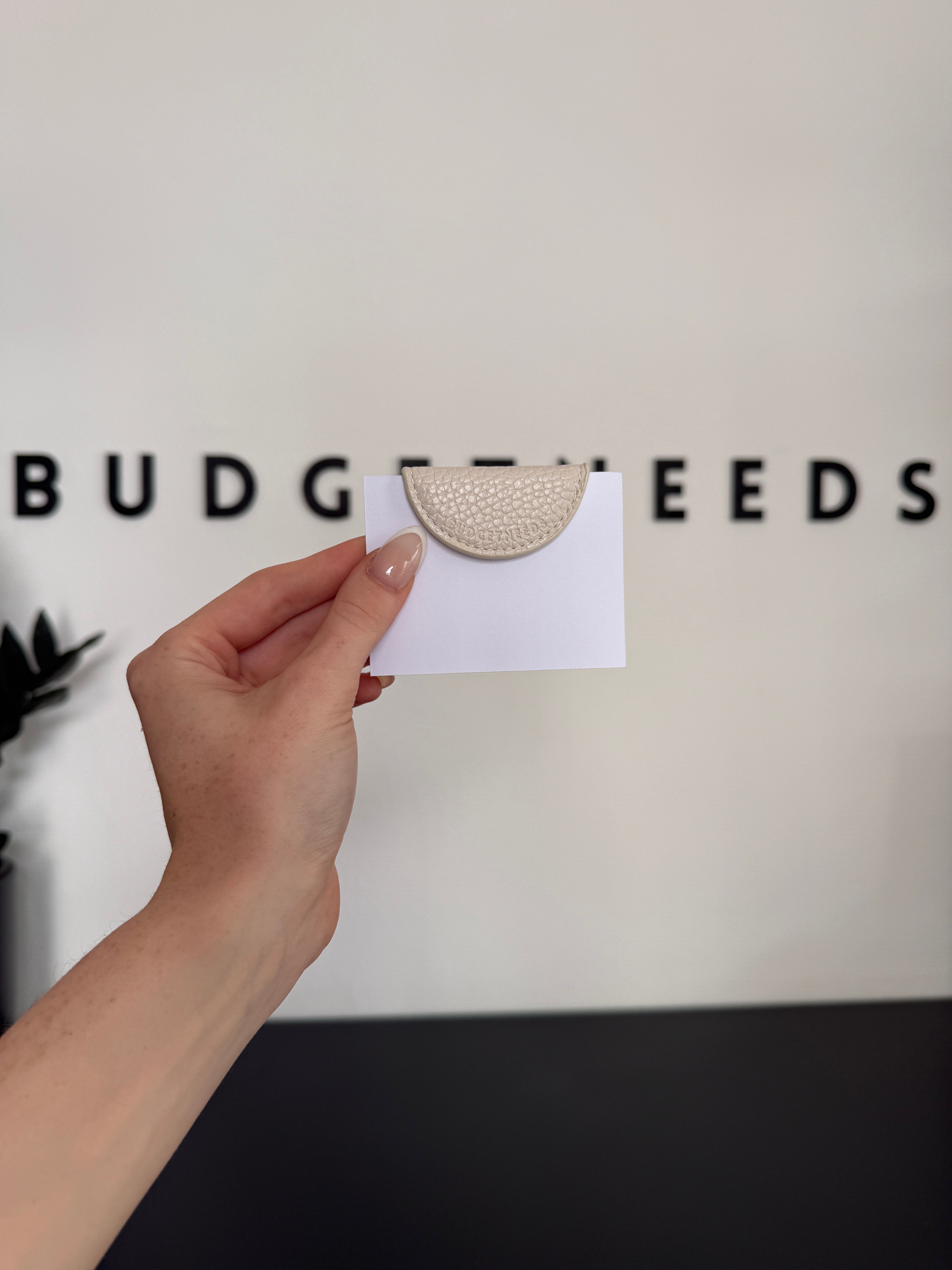 Magnet Clip