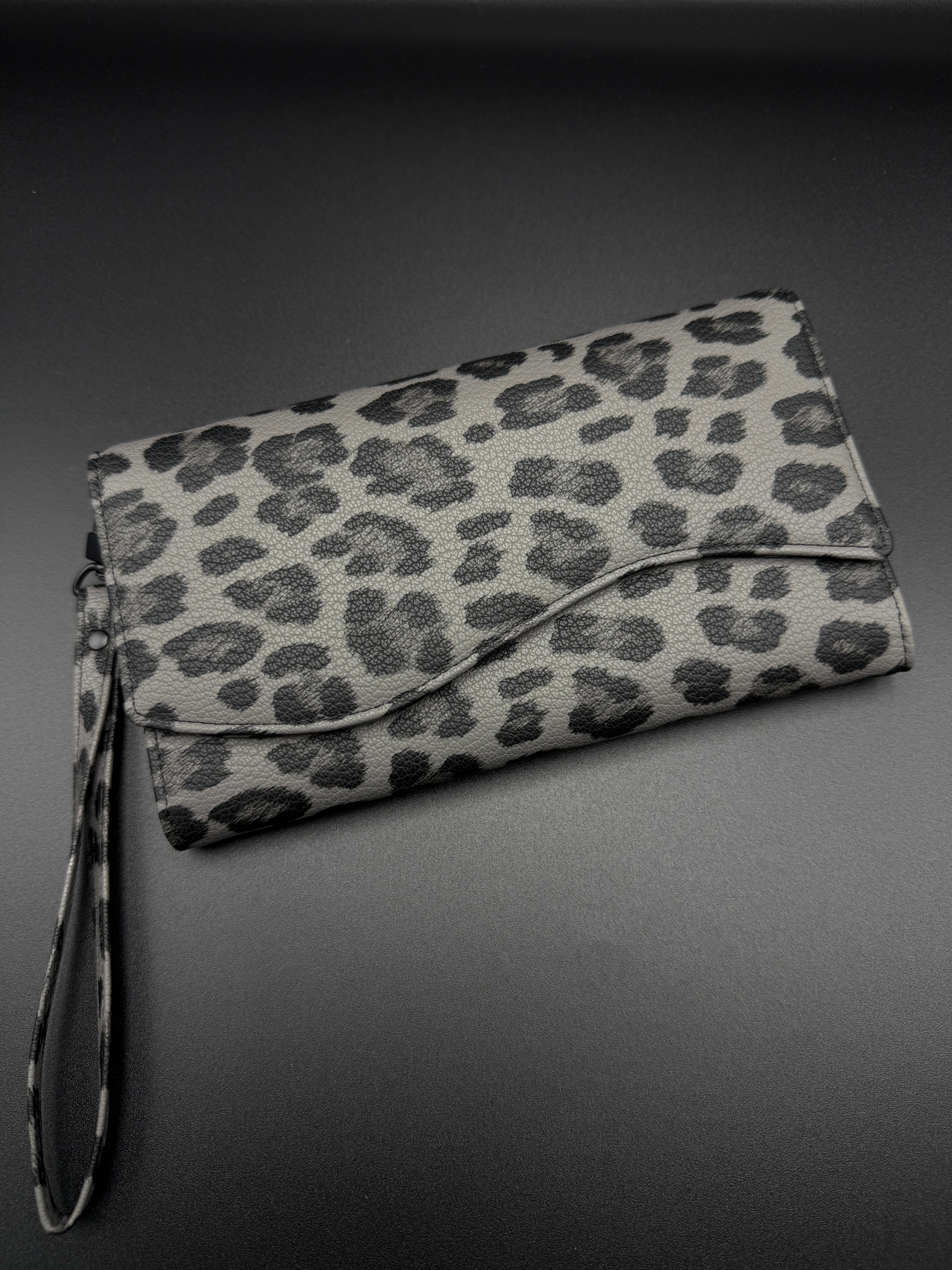 Wallet Wave