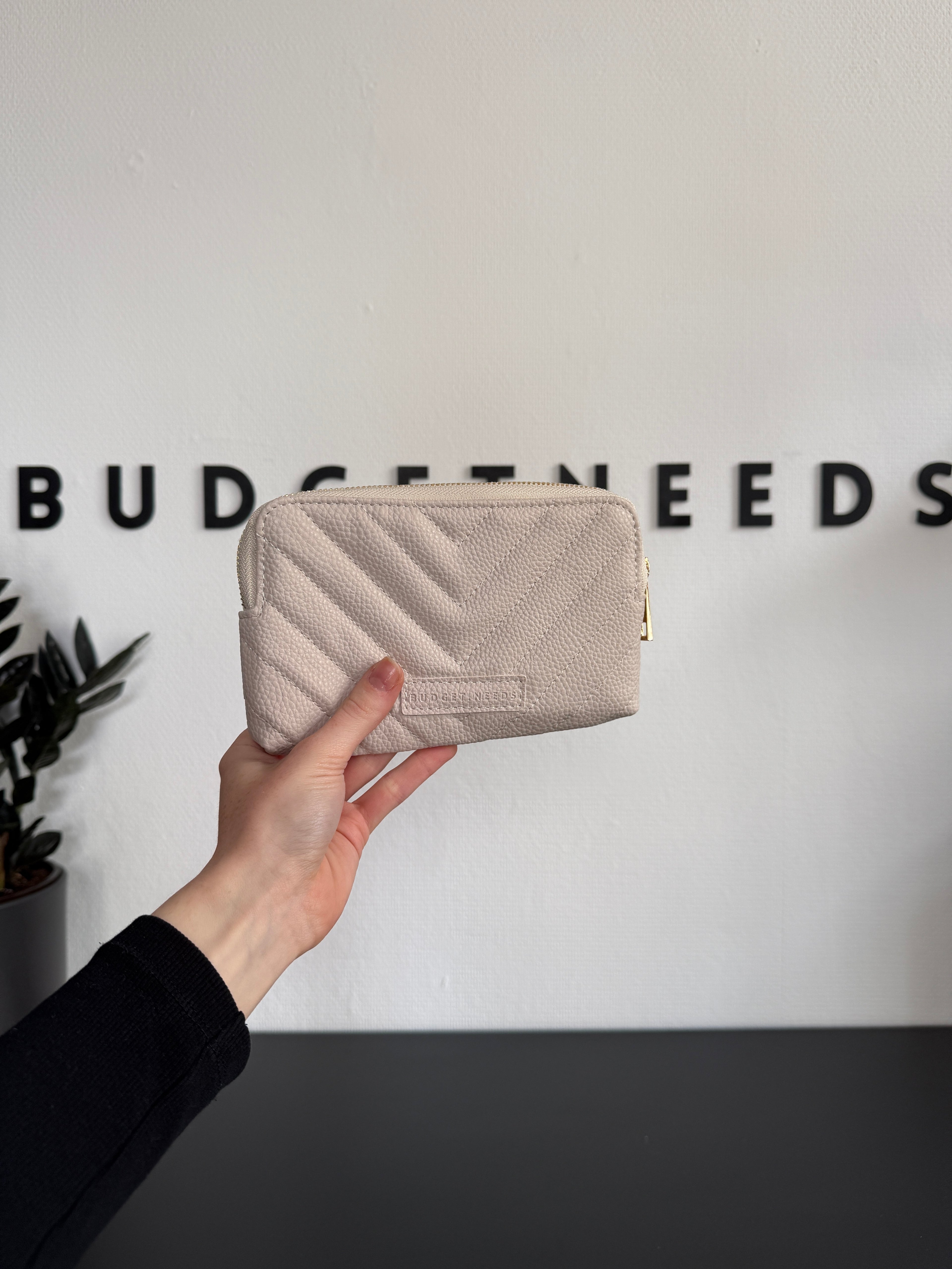 Zipper Pouch