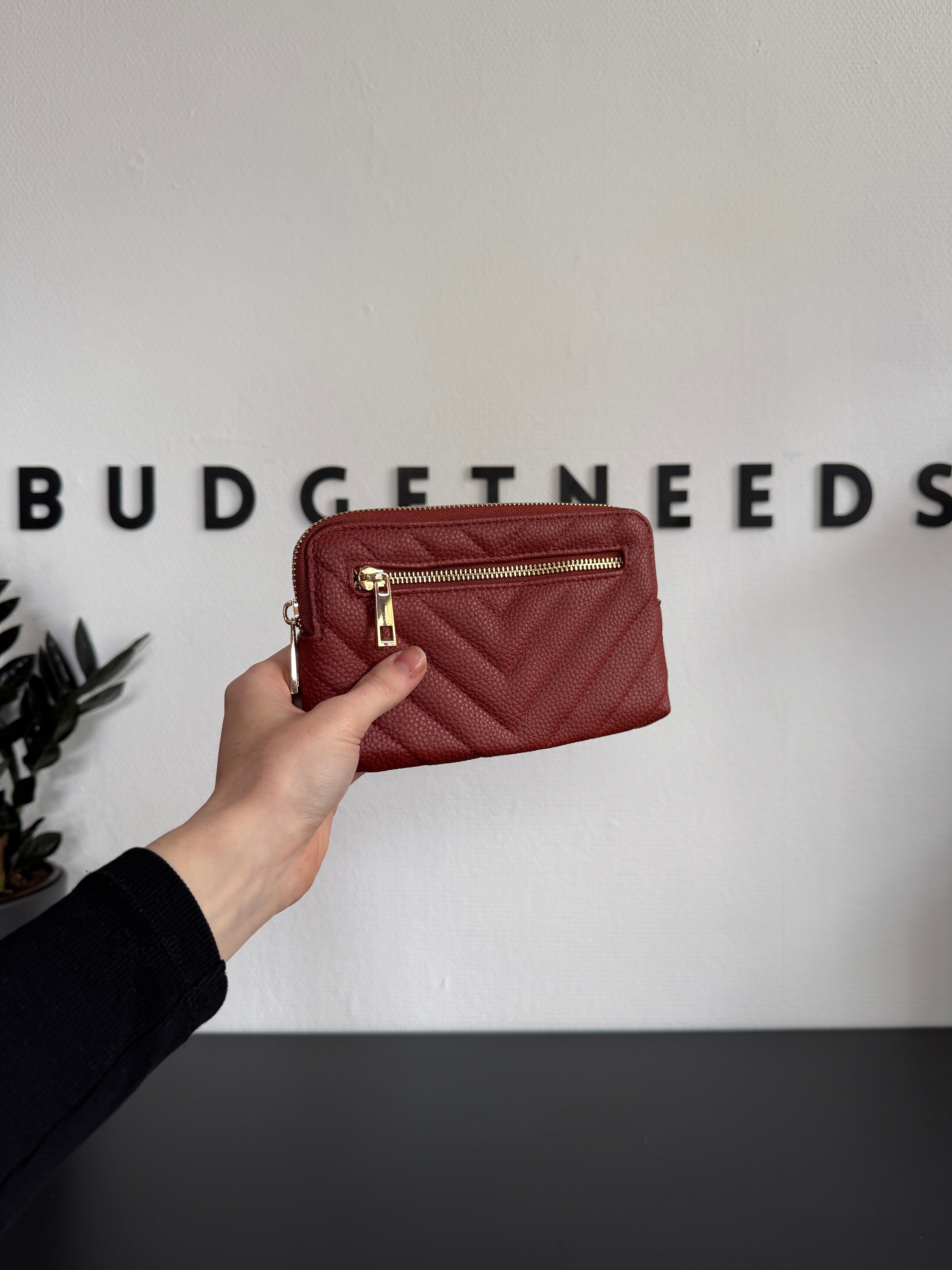 Zipper Pouch