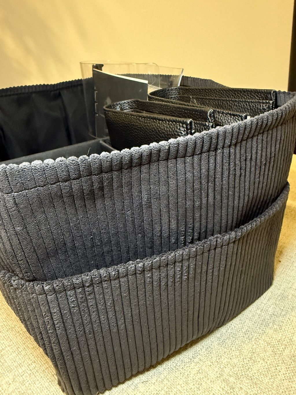 B WARE Organizer Cord BLACK - Budget Needs