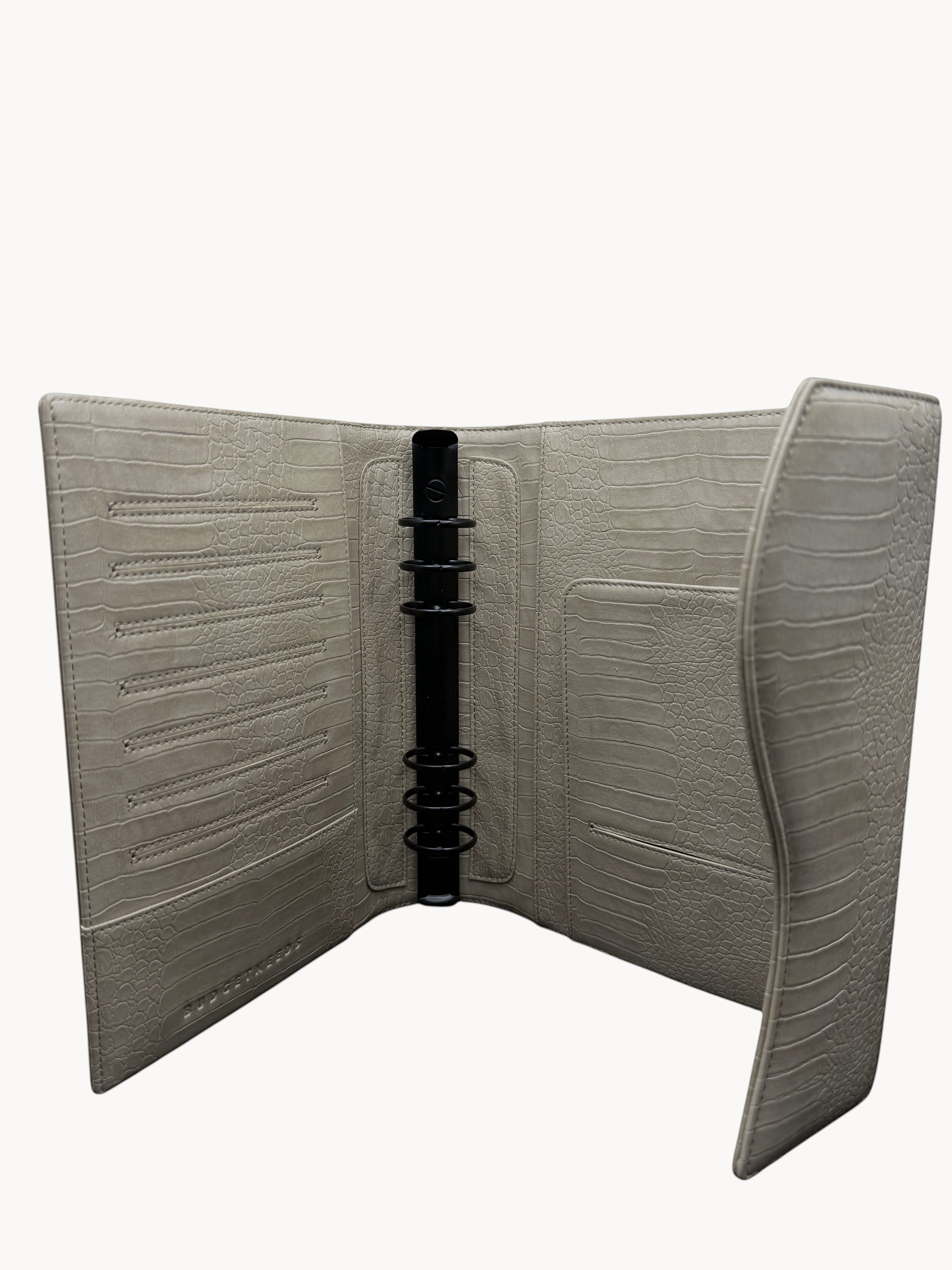 BUDGETNEEDS ™ A5 FlapLine ring binder in grey with a crocodile-embossed texture and black 3cm ring mechanism