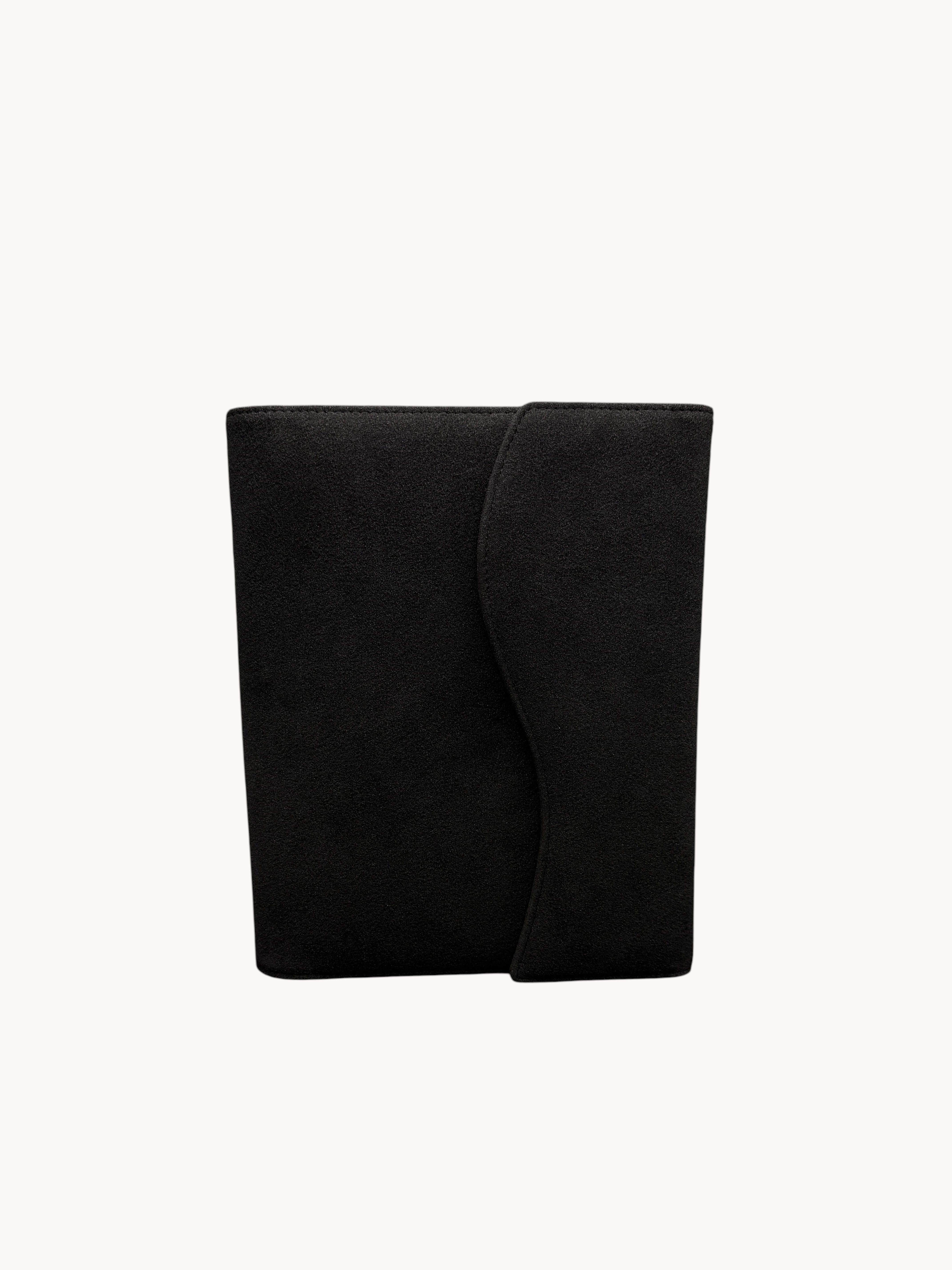 BUDGETNEEDS ™ black suede ring binder from the Imperfect Suede Collection with a minimalist flap closure